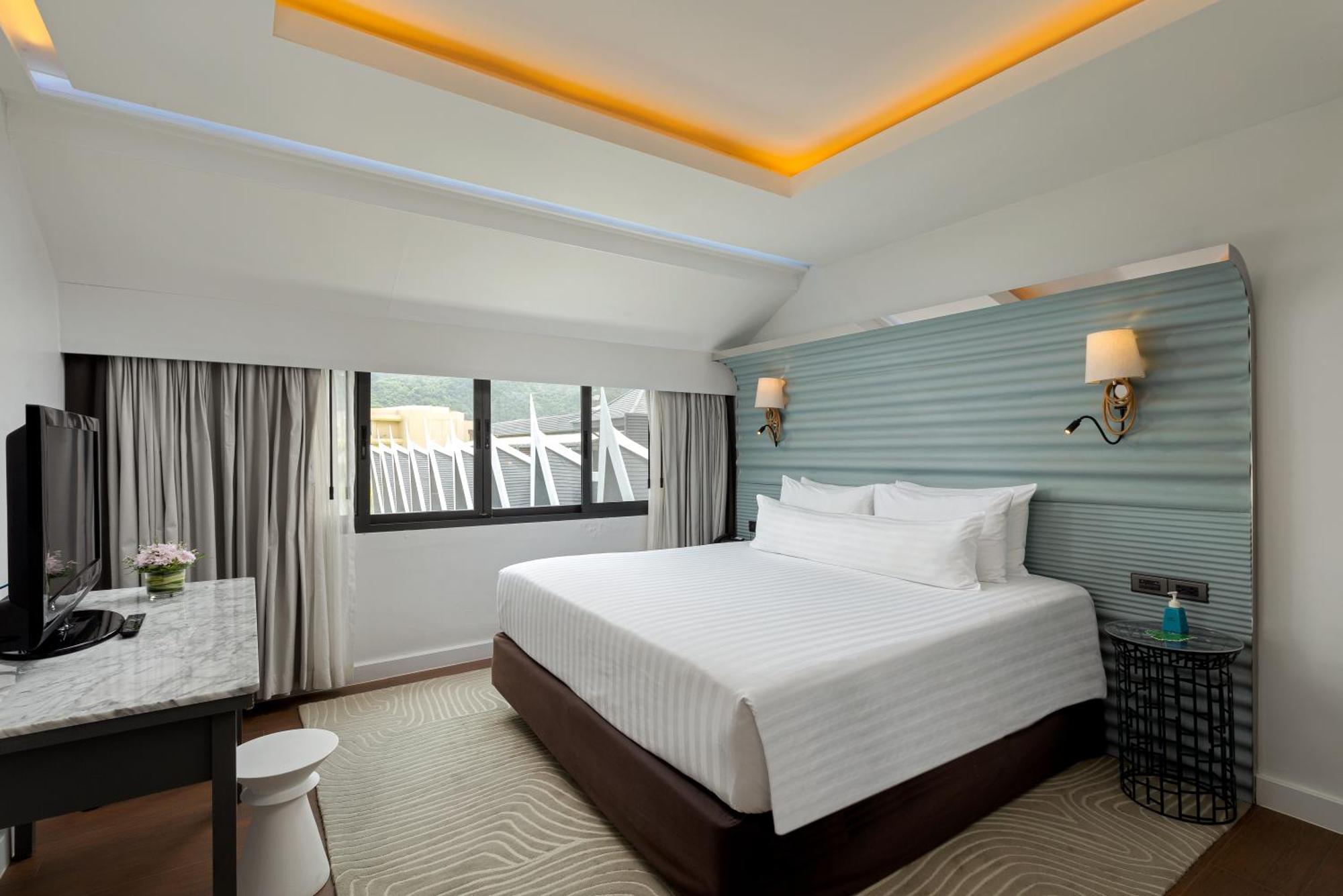 The Boathouse Phuket-Sha Plus Kata Beach  Exteriör bild